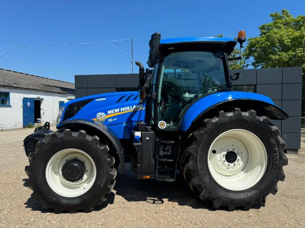 New Holland T6030